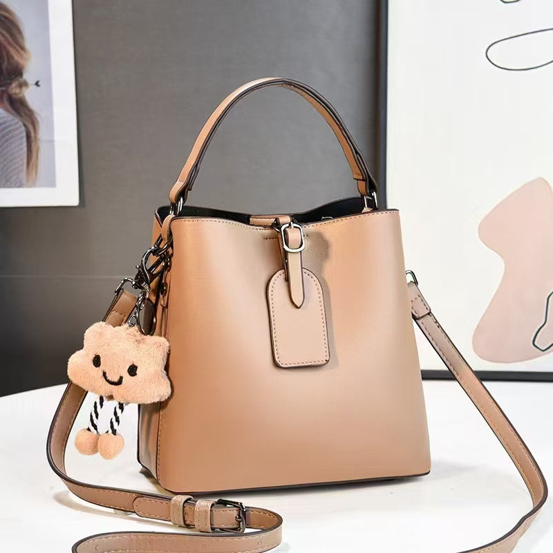 Mia Bucket Bag