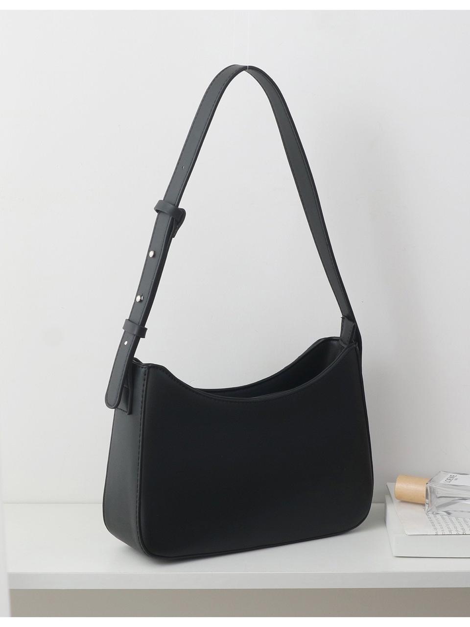 Cleo Shoulder Bag